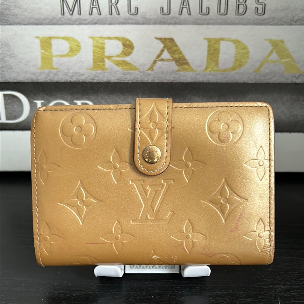 Louis Vuitton Matt Gold Leather Monogram Kisslock Compact Wallet